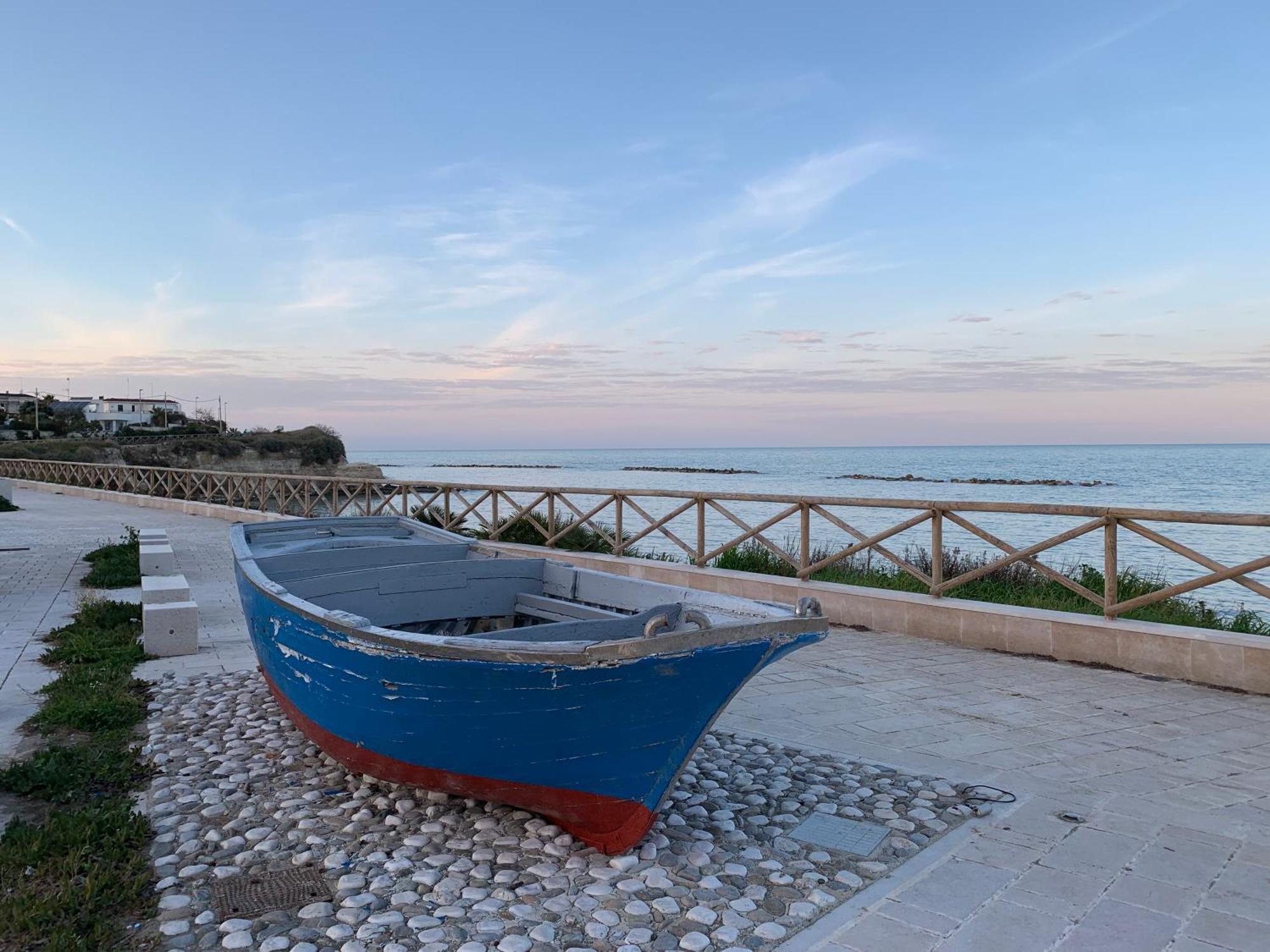Vischi Apartment Trani By Le Marinelle Loc Turistica Exterior photo