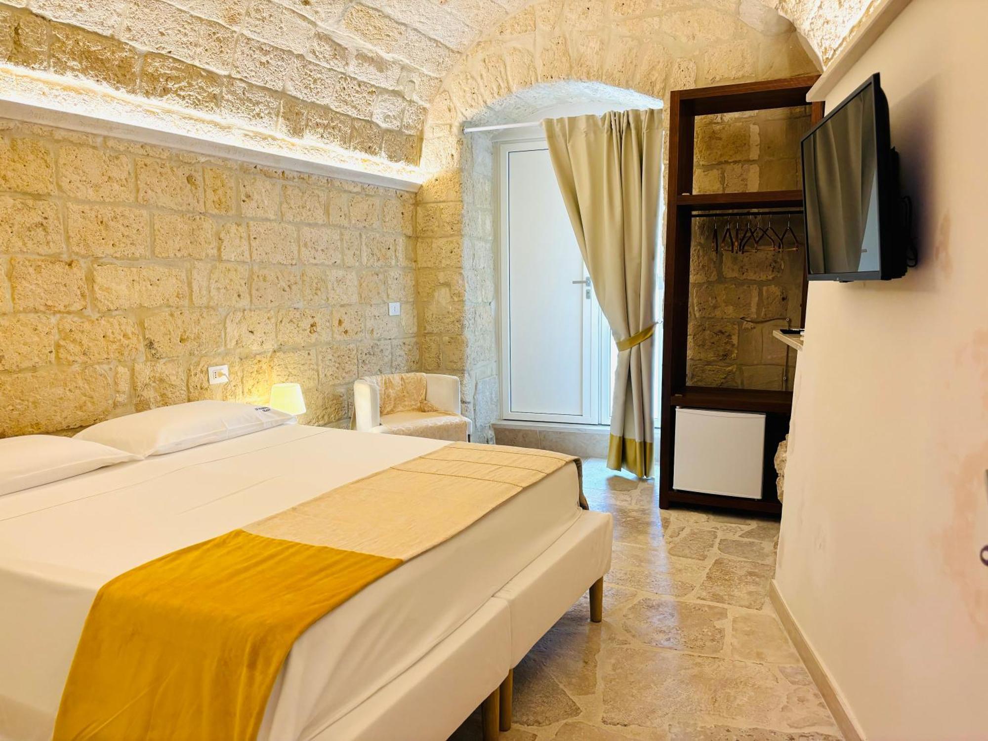 Vischi Apartment Trani By Le Marinelle Loc Turistica Exterior photo
