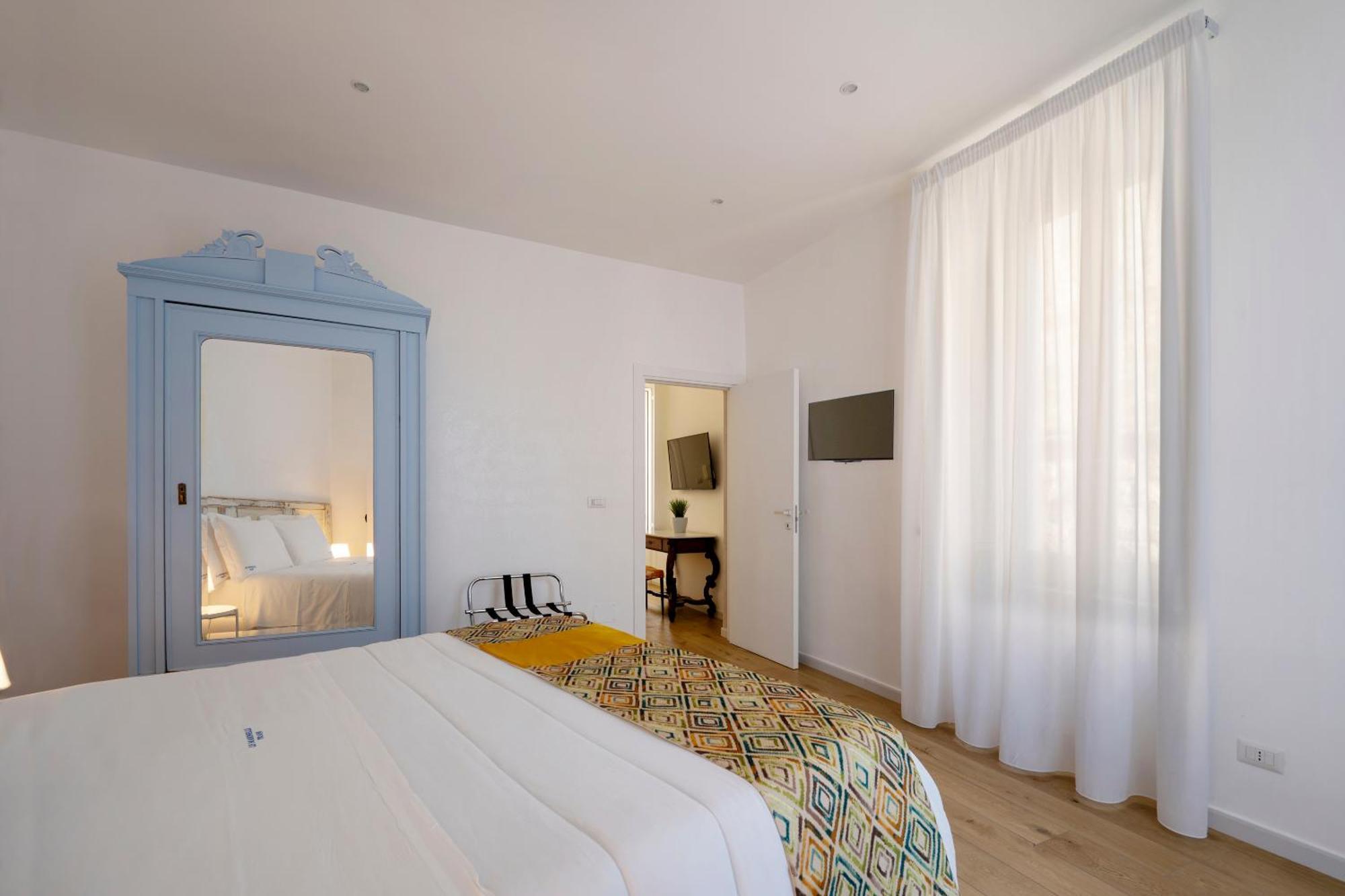 Vischi Apartment Trani By Le Marinelle Loc Turistica Exterior photo