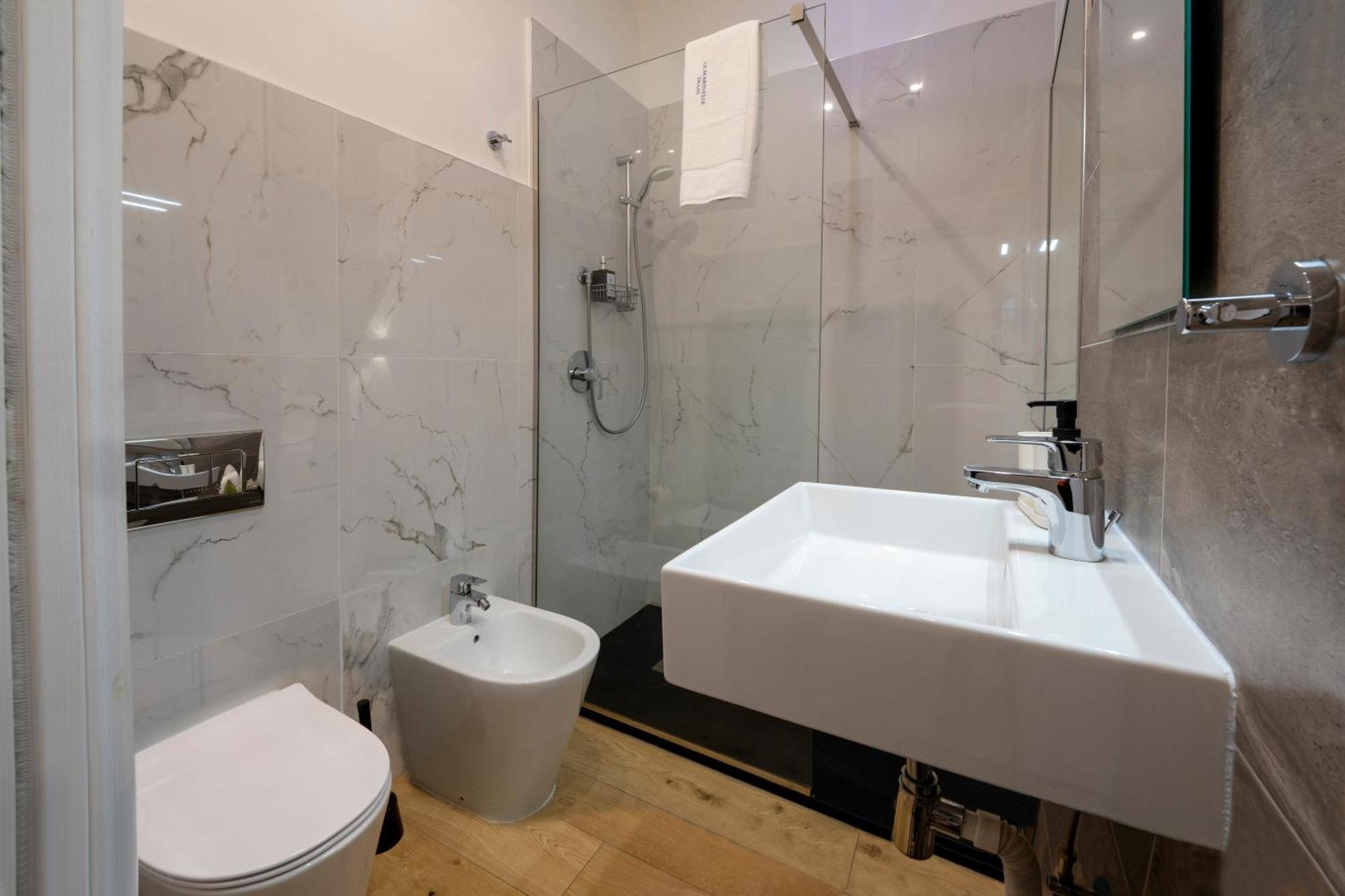 Vischi Apartment Trani By Le Marinelle Loc Turistica Exterior photo